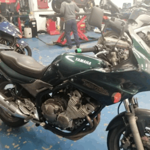Yamaha XJ600S del 2001